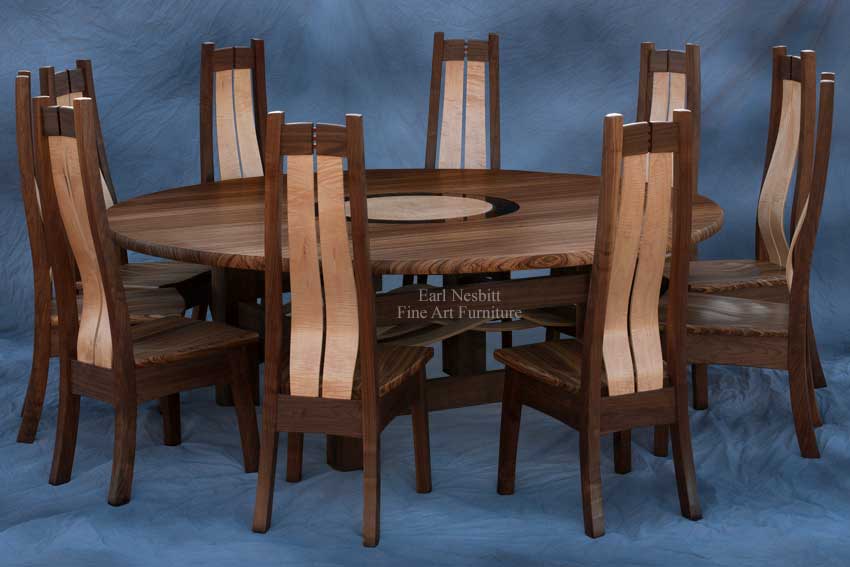 round dining table shows all 10 chairs